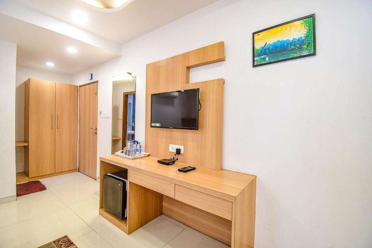 Fabhotel Stay Inn International Calcutta Exteriör bild