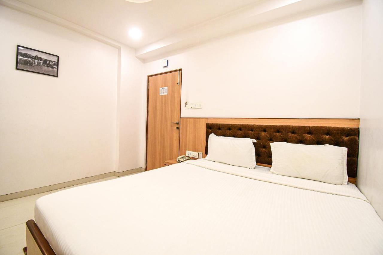 Fabhotel Stay Inn International Calcutta Exteriör bild