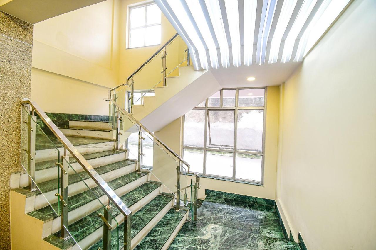 Fabhotel Stay Inn International Calcutta Exteriör bild